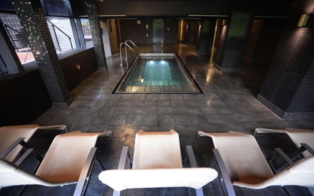 The Waterside Hotel And Leisure Club Манчестер Екстер'єр фото