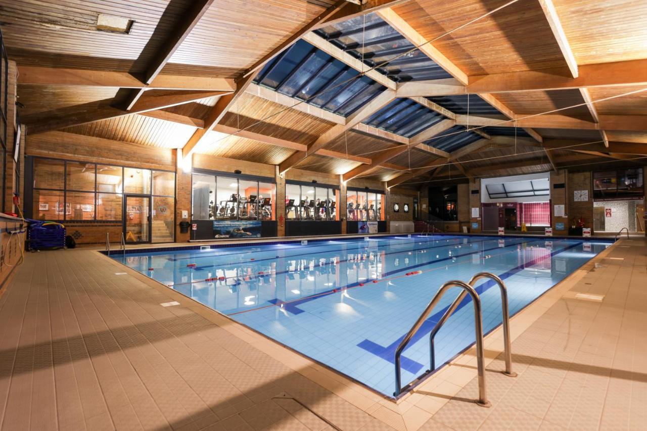 The Waterside Hotel And Leisure Club Манчестер Екстер'єр фото